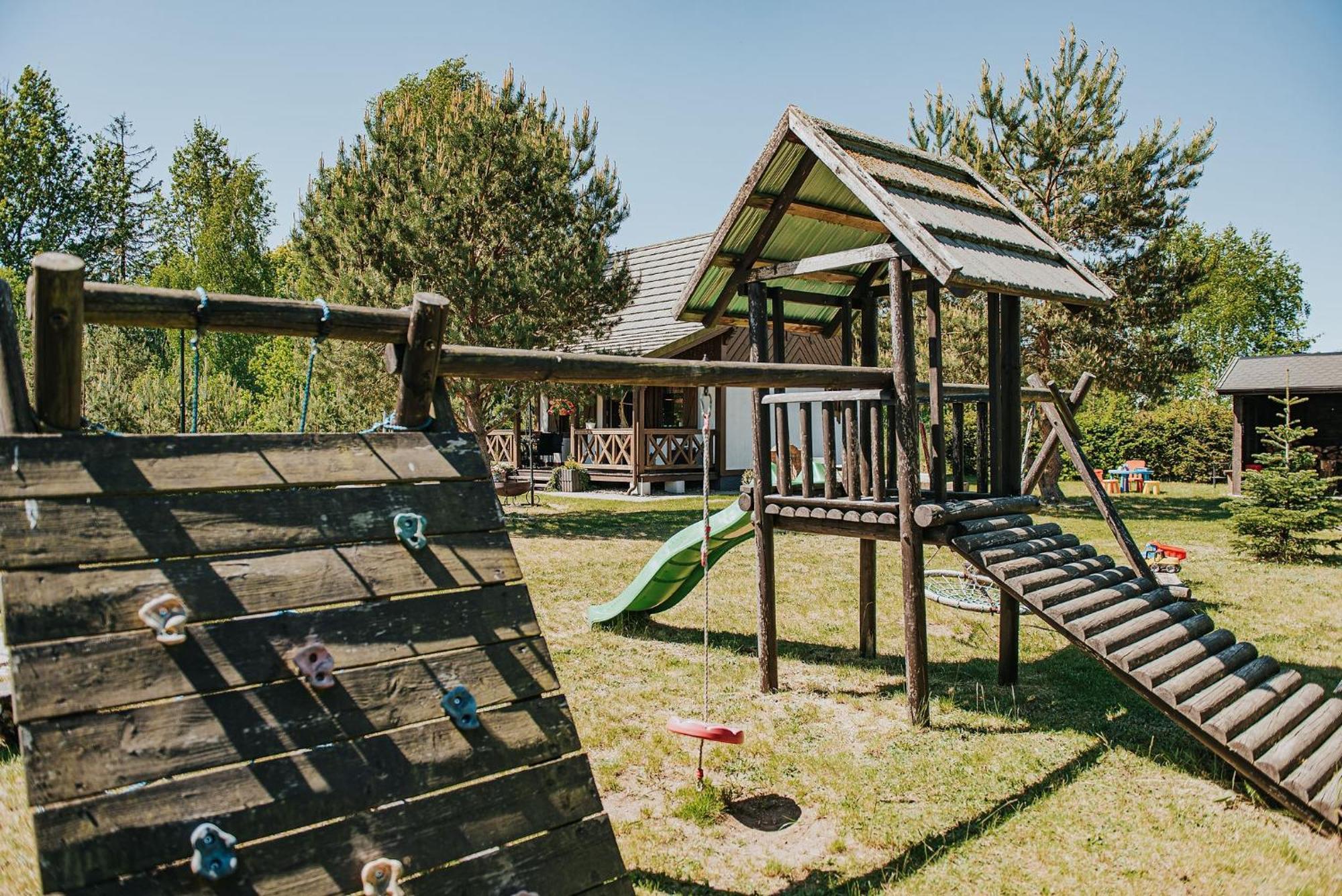 Rajski Domek Nad Jeziorem Radacz Villa Борне Сулиново Екстериор снимка