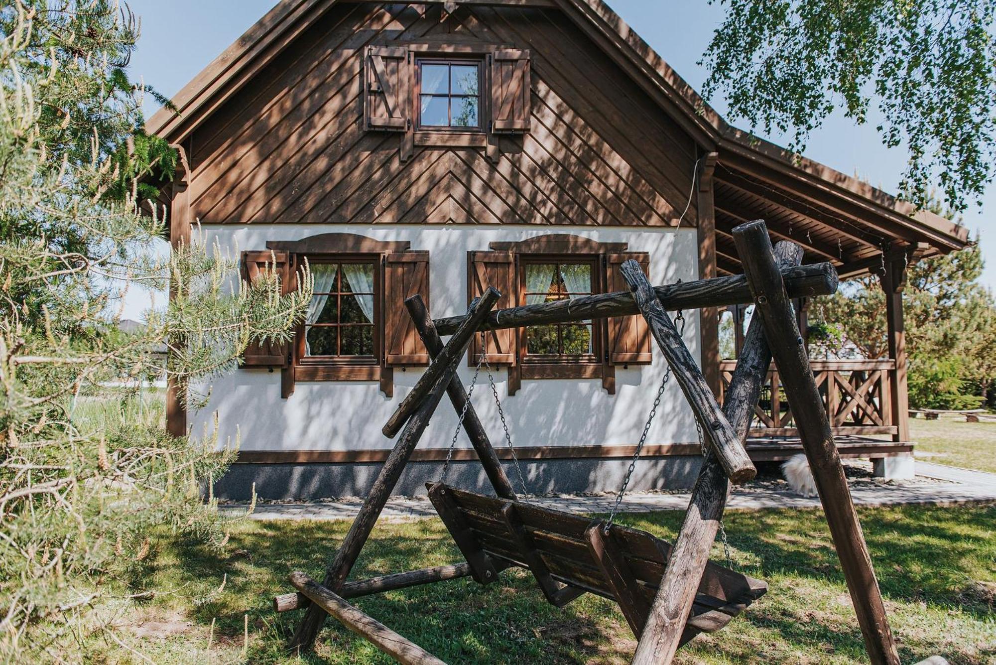 Rajski Domek Nad Jeziorem Radacz Villa Борне Сулиново Екстериор снимка